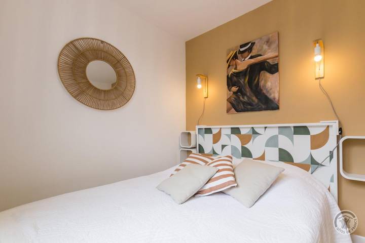 Gîte pour 6 personnes, avec jardin à Saint-Germain-sur-Ay - 4