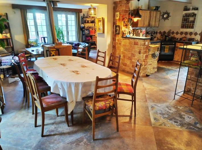 Gîte pour 13 personnes, avec terrasse ainsi que piscine et jardin dans le Vaucluse - 3