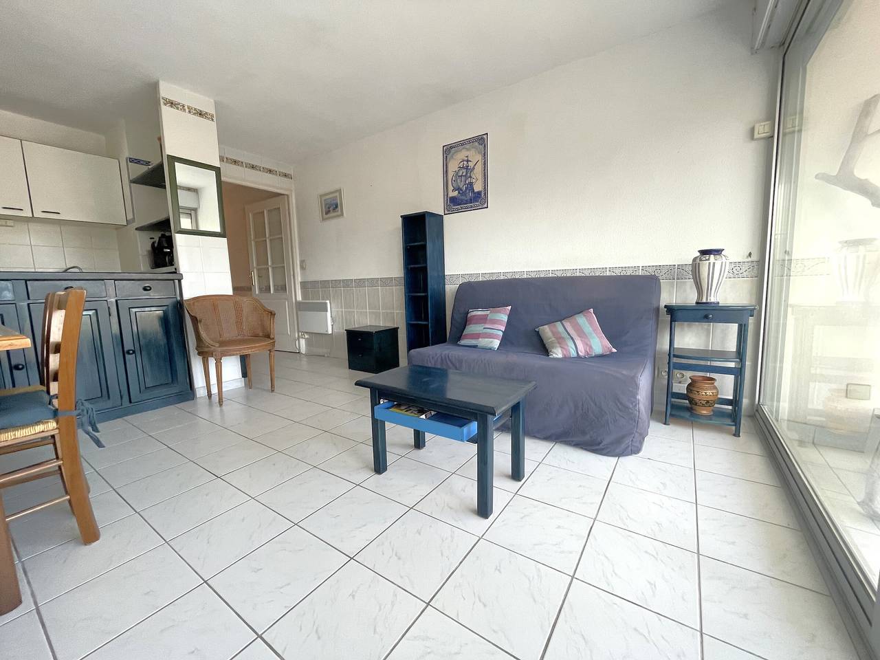 Ganze Wohnung, Charmante Wohnung, nah am Strand mit Terrasse und privatem Parkplatz, ideal für Familien in La Côte Vermeille, Banyuls-sur-Mer