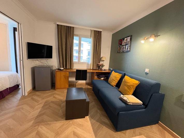Gîte pour 4 personnes, avec jardin et vue dans Paris La Défense Arena