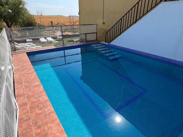 Chalet para 21 personas, con piscina y jardín en Las Vegas (Madrid) - 2