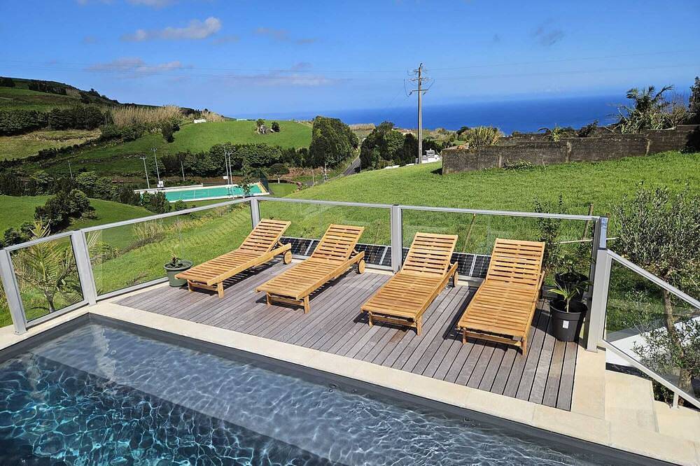 Casa do Cinzeiro, Açores - With private pool! in São Miguel Island, Nordeste
