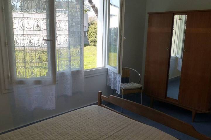 Gîte pour 6 personnes, avec jardin et terrasse dans Plage Saint-Colomban - 3