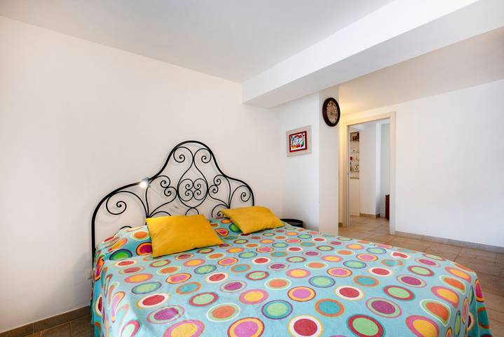 Ganze Wohnung, GuestHost - Villa Armida steps from the sea in Palese, Bari