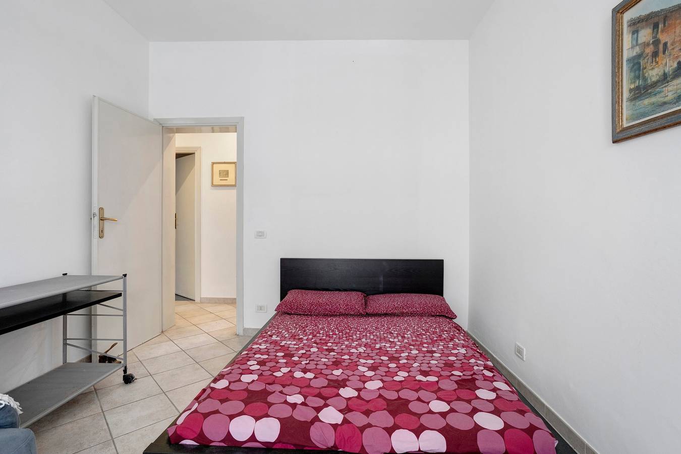Entire apartment, Apartment 'Casa Ibisco' with Private Garden in Viareggio, Italian Riviera