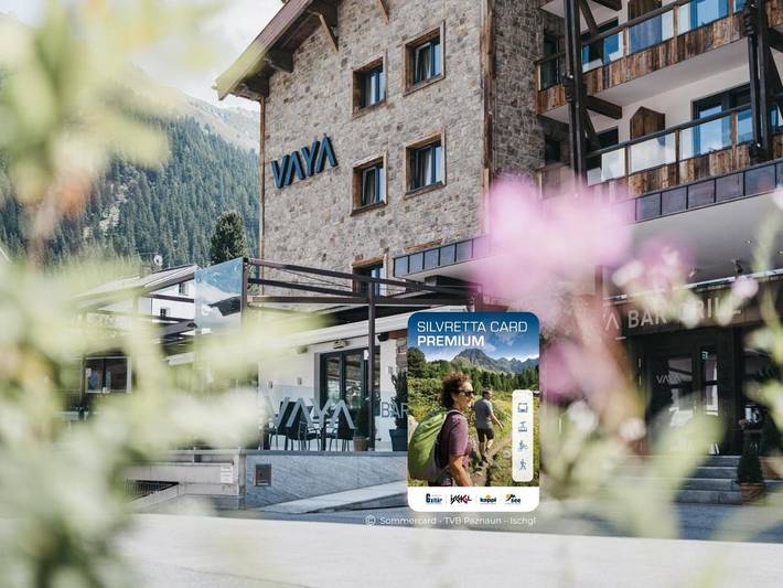 Hôtel pour 10 personnes, avec terrasse ainsi que piscine et sauna