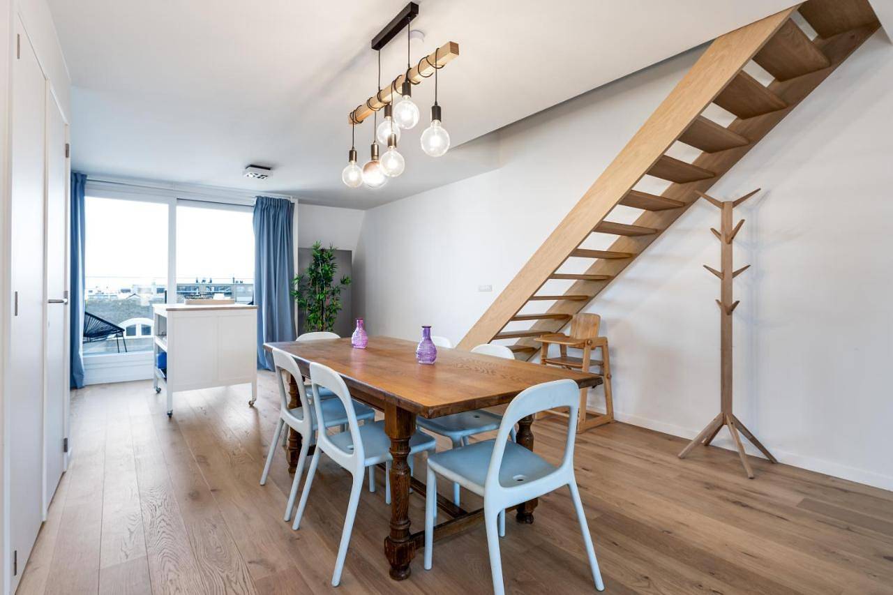 Geheel appartement, Espresso Duplex app aan zee met terras & parking in Wenduine, De Haan