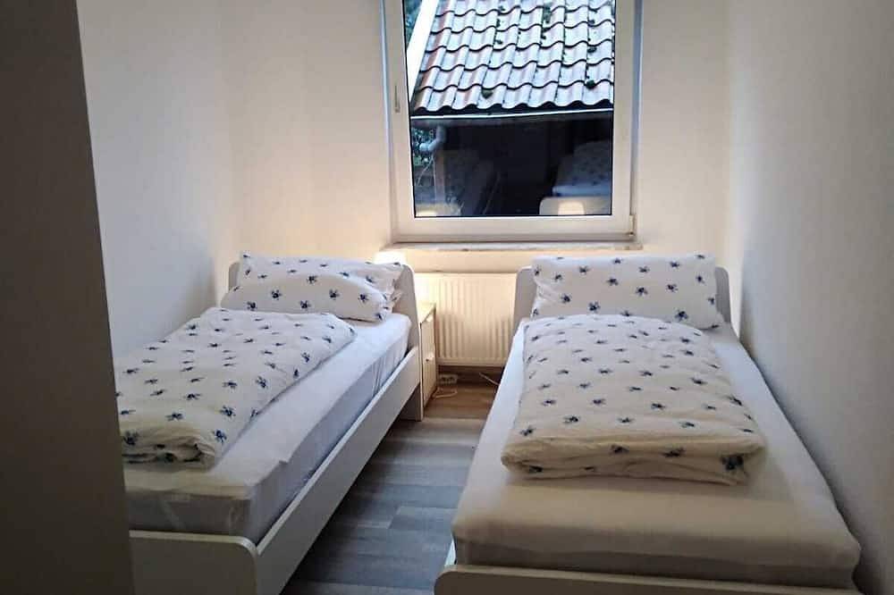 Ganze Wohnung, Ferienwohnung in Rysum/Krummhörn, ruhige Lage, 74m², 4 Pers., Terrasse in Rysum, Krummhörn