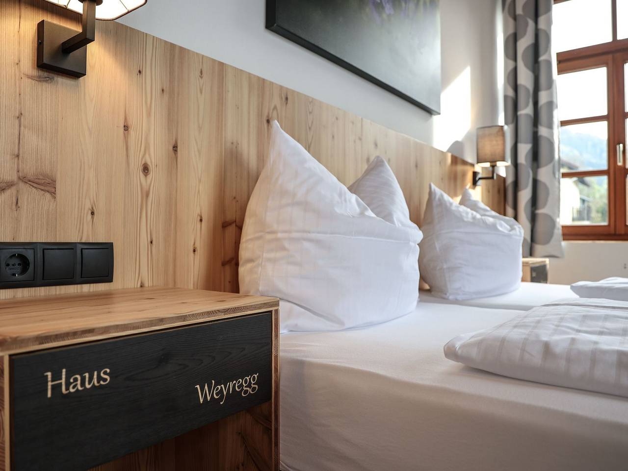 Haus Weyregg - Frühstückspension - Stockbettzimmer Dz* in Salzkammergut-Berge, Weyregg am Attersee