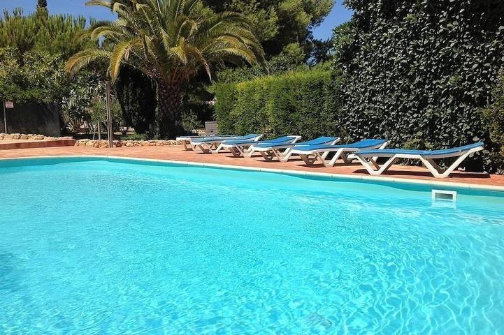 Vakantiehuis voor 8 personen, met tuin en balkon in Ferragudo