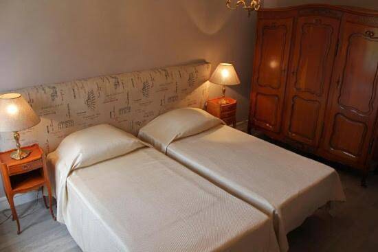 Location de vacances pour 6 personnes, avec jardin à Saint-Magne-de-Castillon - 2