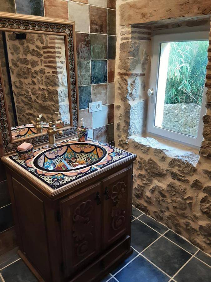 Location de vacances pour 2 personnes, avec terrasse et jacuzzi à Saint-Vincent-Rive-d'Olt - 3