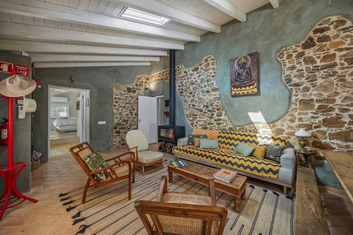 Location de vacances pour 8 personnes, avec jacuzzi ainsi que terrasse et jardin dans Santa Catarina da Fonte do Bispo - 2
