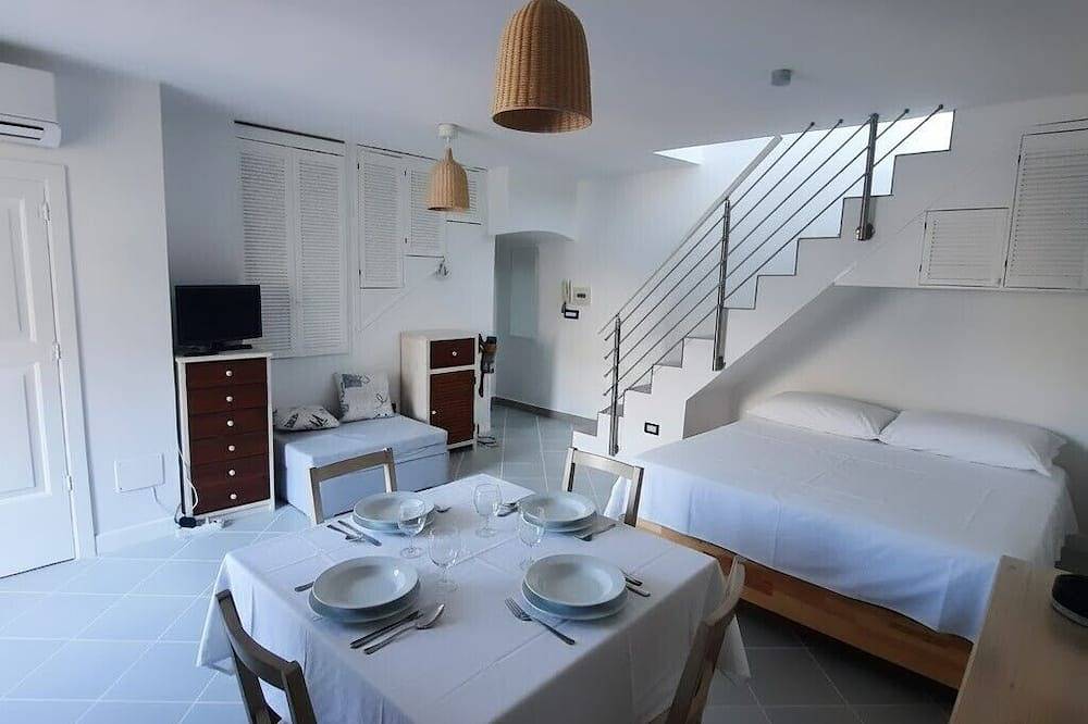 Apartamento entero, Cozy retreat with panoramic terrace in the heart of Gaeta in Gaeta, Provincia de Latina