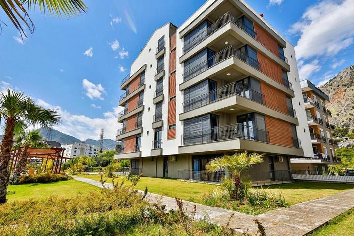 Location de vacances pour 5 personnes, avec vue et jardin, animaux acceptés à Antalya - 2