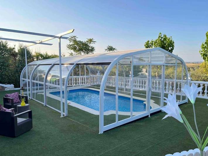 Casa rural para 12 personas, con Terraza y Jardín además de Piscina y Vistas en Uclés