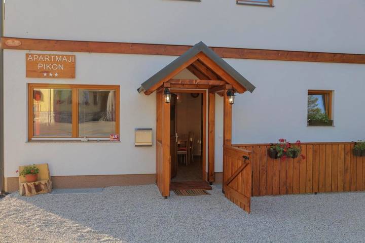 Gîte pour 6 personnes, avec jardin et vue dans Bohinjska Bistrica - 3