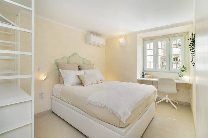 Perfect refuge in the city heart, 2 mins from the river, lakes and green spaces in Leiria, Leiria District