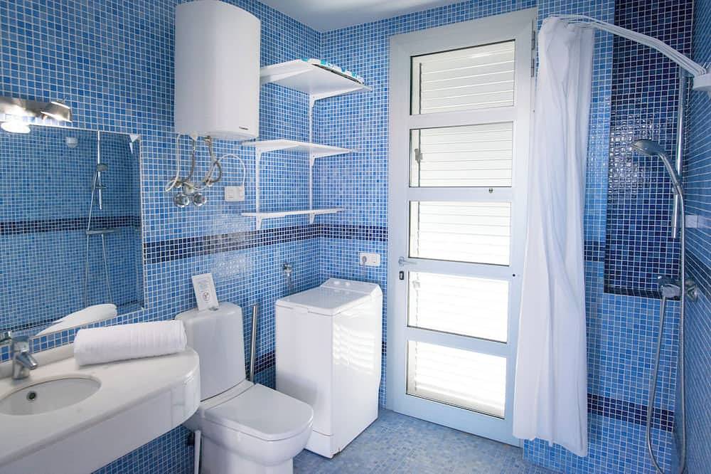 Peaceful Modern Beach Home in Bajamar, San Cristóbal de La Laguna