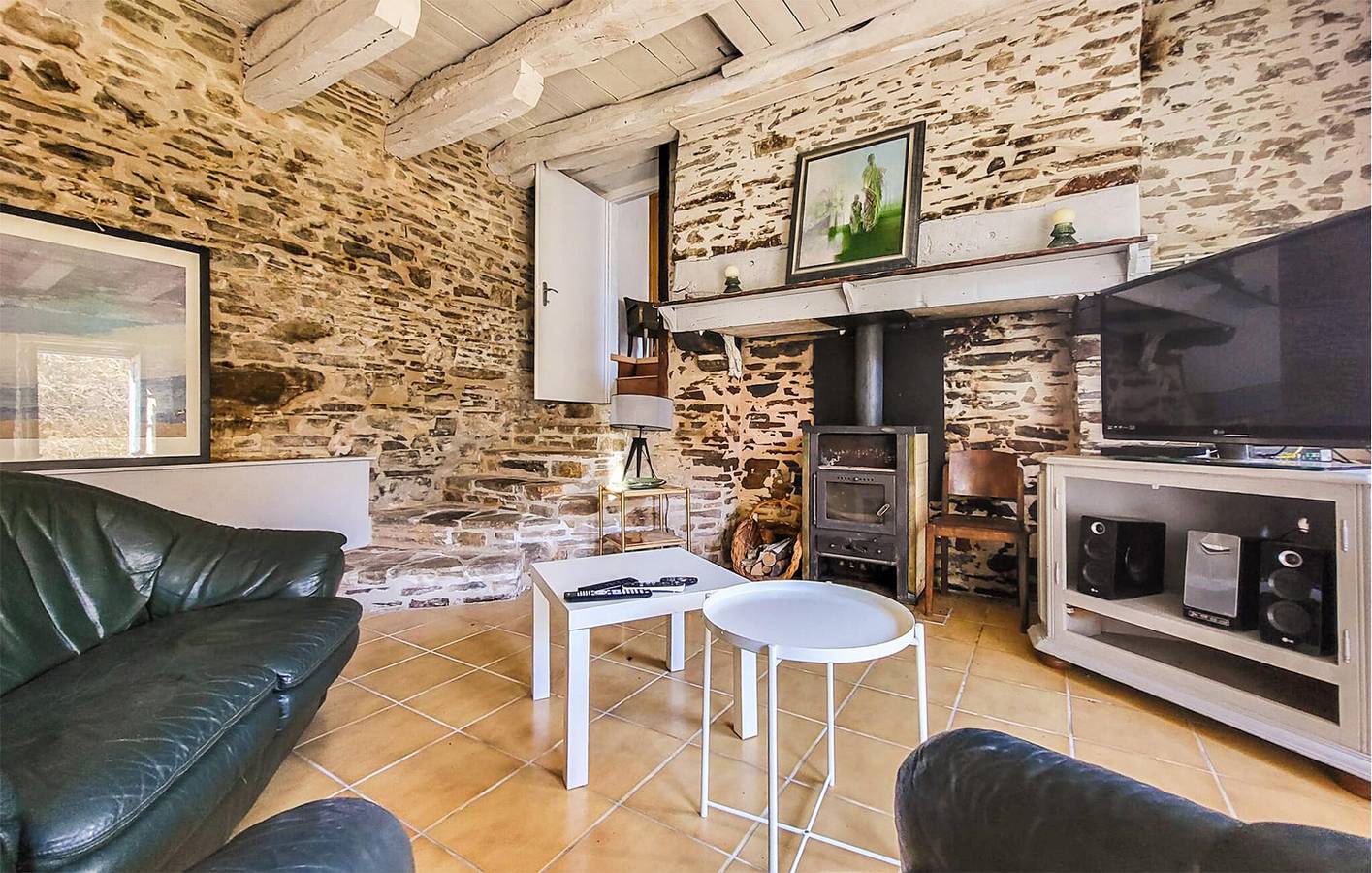 Charmant appartement 2 chambres avec jardin, Wi-Fi et possibilité de pêcher près de la Loue in Saint-Aurélien, Région de Limoges