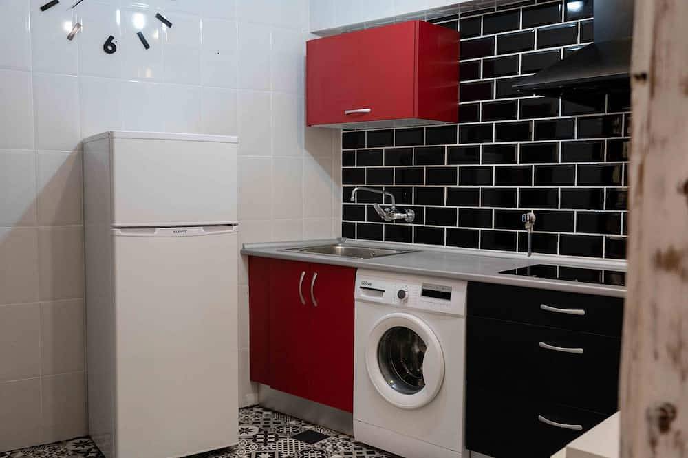 Geheel appartement, Modern apartment with patio \"Yourotherhome\". in Toledo, Toledo Provincie
