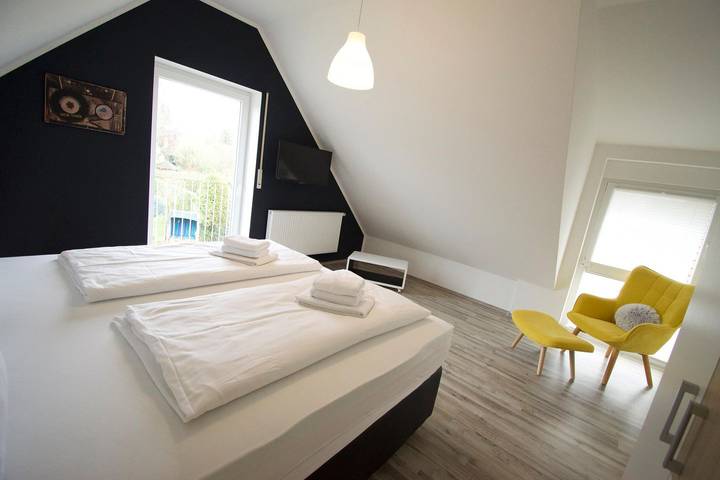 Ferienhaus für 5 Personen, mit Garten in Norden - 2