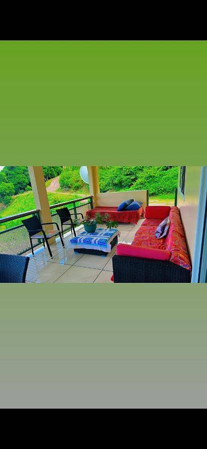 Gîte pour 5 personnes, avec vue et terrasse dans Atuona - 4