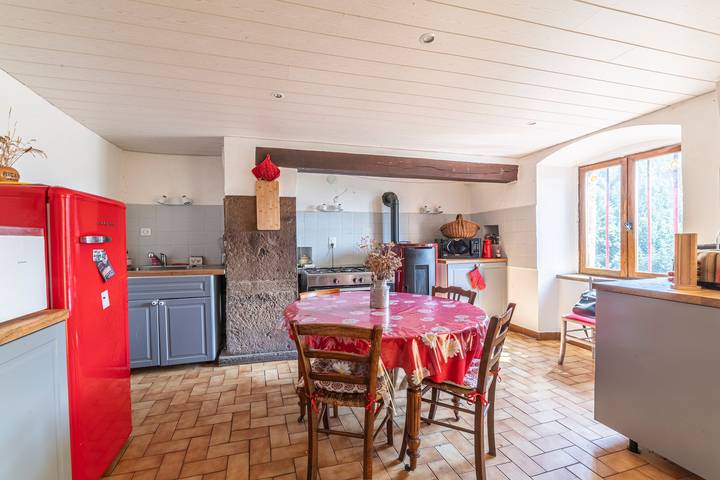 La maison de Freda - Maison avec vue montagne in Vissac-Auteyrac, Haute-Loire