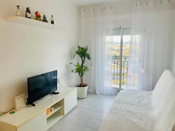 Apartamento de vacaciones para 6 personas, con vistas y balcón - 1