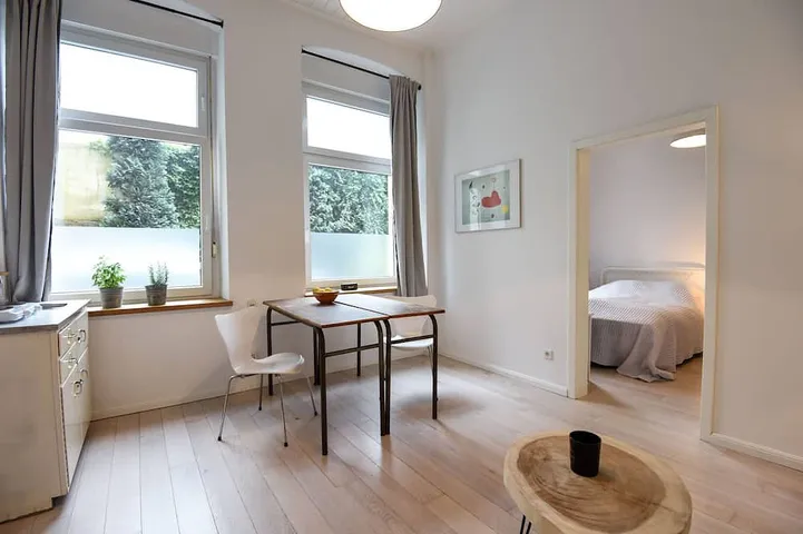 Ganze Wohnung, Small home in the center of Dusseldorf in Düsseldorf-Friedrichstadt, Düsseldorf
