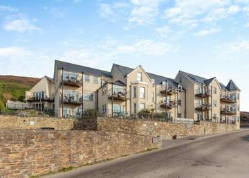 Apartment for 6 People in Watergate Bay, Newquay, Photo 1