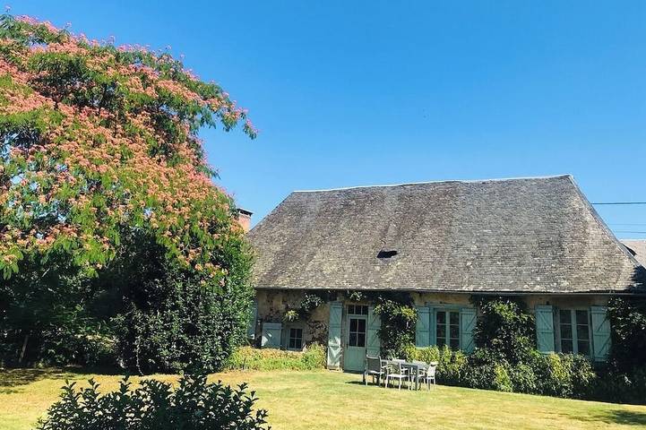 Gîte pour 6 personnes, avec Jardin à Orgnac-sur-Vézère
