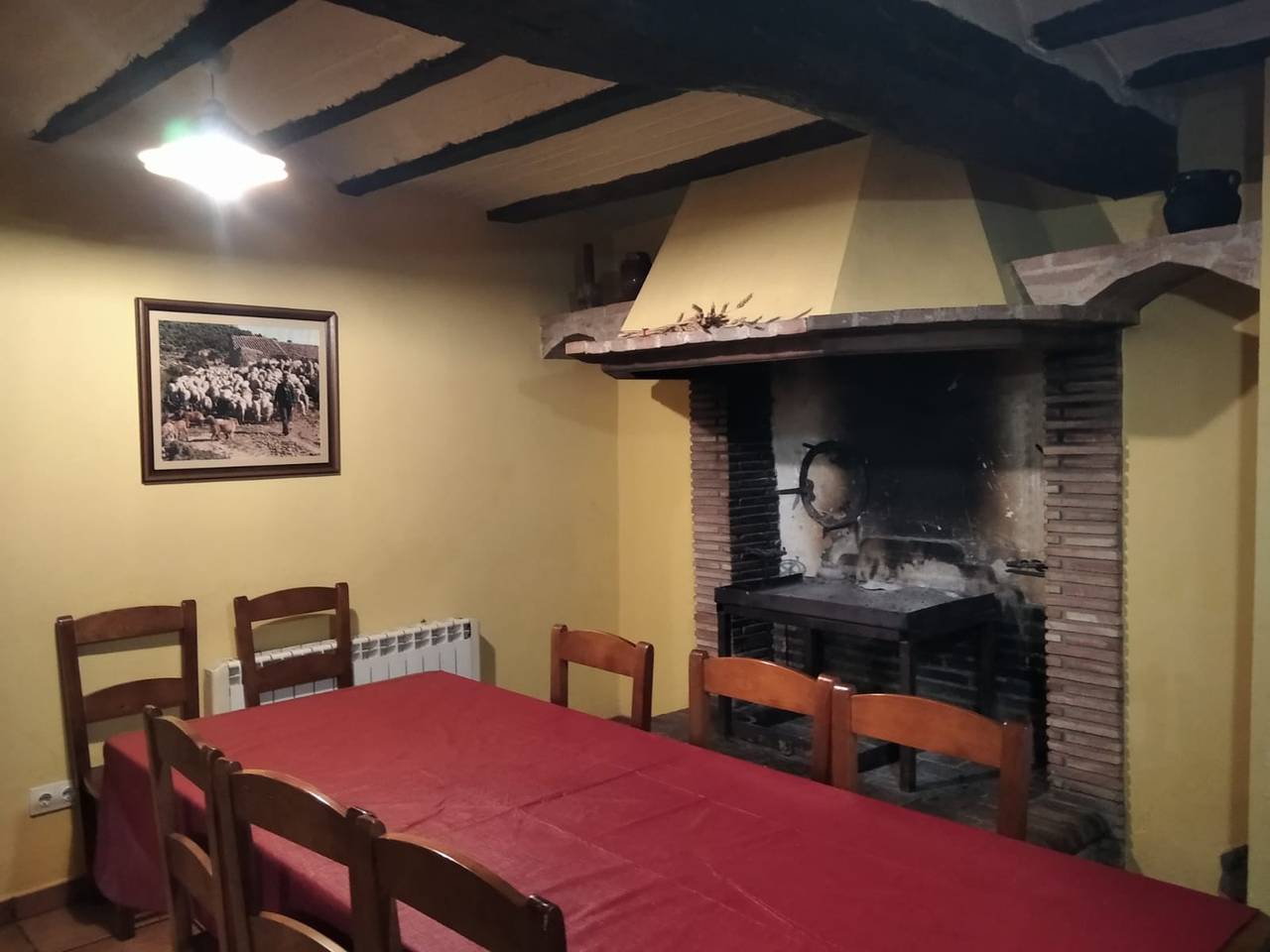 Casa de campo 'Casa De La Cisterna I' com varanda in Pina de Montalgrao, Castelló Província
