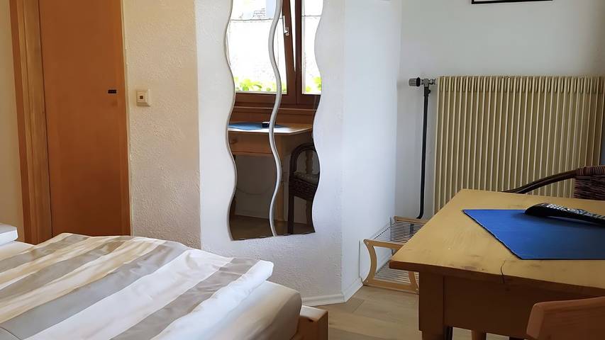 Ferienwohnung für 2 Personen, mit Balkon und Pool in Titisee-Neustadt - 3