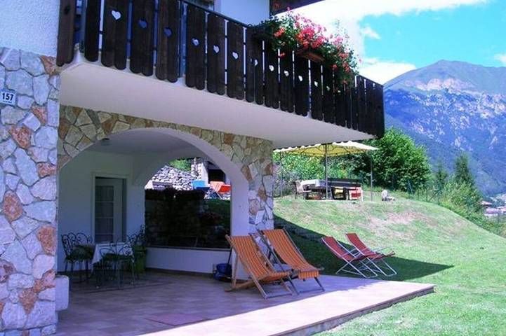 Ganze Wohnung, House 40 sqm max 4 people, ground floor [Pur area] 100 mt from the lake in Pur (Ledro), Ledro