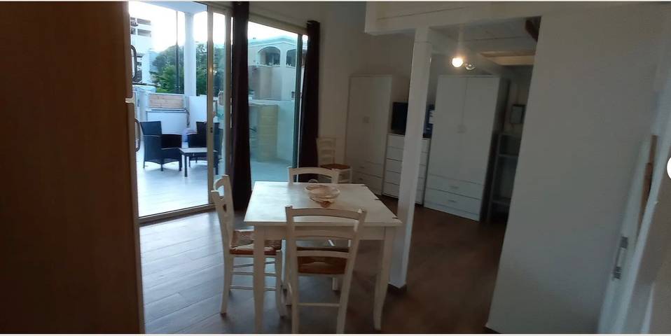 Ferienwohnung für 2 Personen, mit Haustier in Olbia