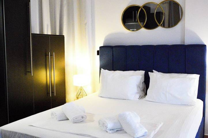 Ferienwohnung für 2 Personen, mit Whirlpool und Pool in Gythio - 2