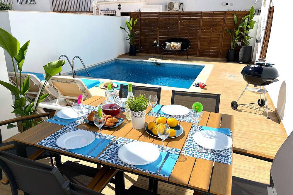Casa vacanza a Nerja a partire da 233€ a notte