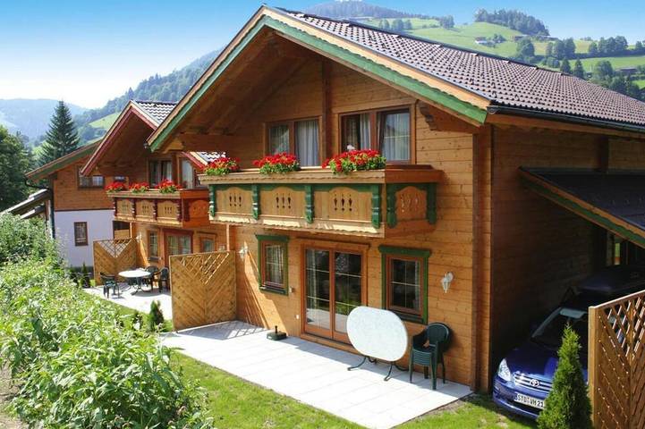 Ferienpark für 6 Personen, mit Balkon und Garten sowie Sauna, mit Haustier in Tirol