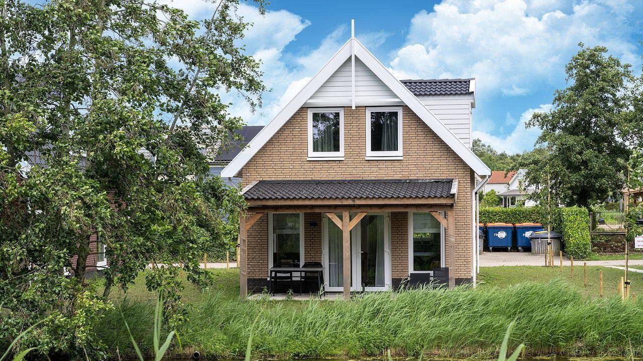 Vakantiehuis voor 5 personen met terras in Bernisse, Nederlandse Noordzeekust