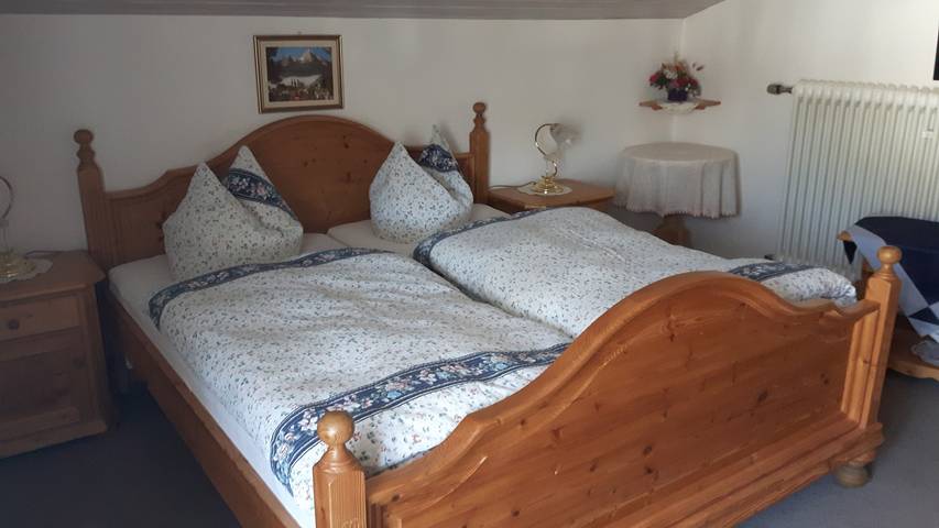 Ganze Ferienwohnung, Gästehaus am Alpenpark - Ferienwohnung Hoher Göll, 2 Personen, 36 qm, Wohn- und Schlafraum, Balkon in Schönau am Königssee, Berchtesgadener Alpen