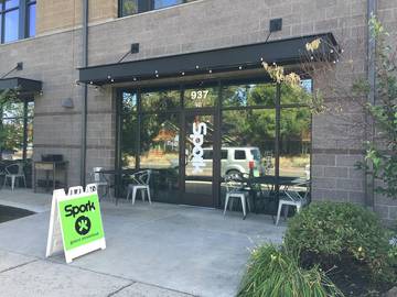 Vacation House for 8 Guests in Bend, Mt. Bachelor, Picture 2