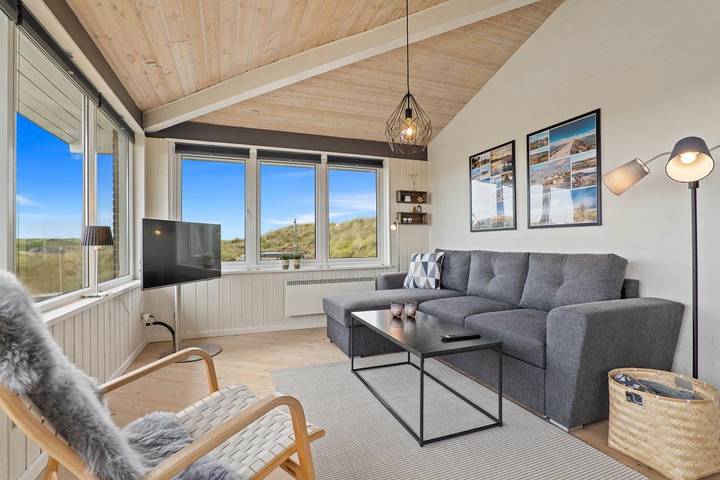 Charmantes Ferienhaus mit traumhaftem Ausblick und Wlan in Årgab, Holmsland Klit
