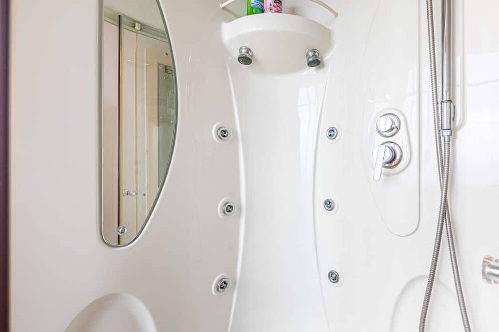 Apartamento entero, Guestready - Charming stay 15 mins from Paris in Gennevilliers, Altos del Sena