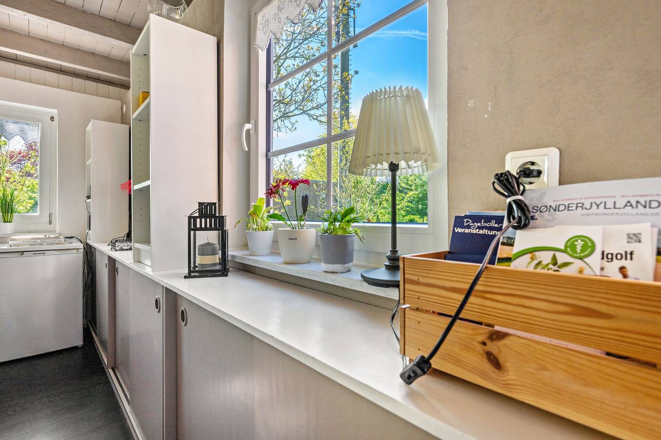Entire vacation apartment, Tiny Home 'Vogelkoje' with Shared Terrace, Shared Garden and Wi-Fi in Emmelsbüll-Horsbüll, North Friesland