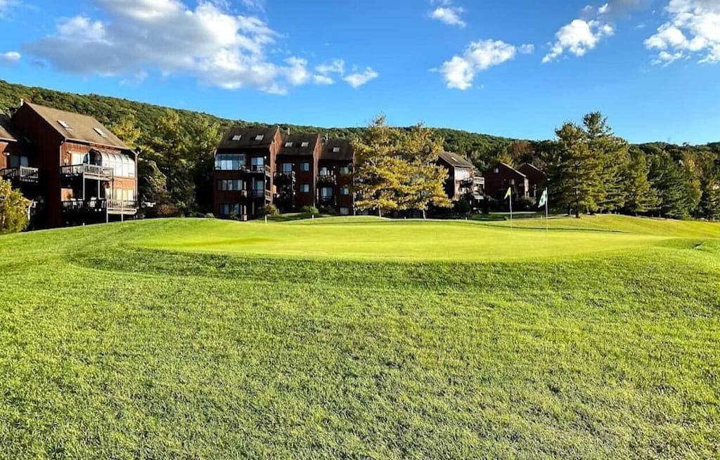 ⛷Modern 3bd2bth, walk to Spa & dining in Mountain Creek