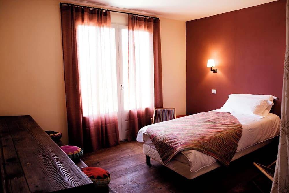 Charming villa with sea view, swimming pool and hammam in Cateri - Near Calvi in Cateri, Region de Calvi