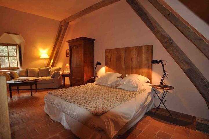 Charmantes Ferienhaus „Anglin“ auf dem Gebiet des Brand Ris 160 ha Spa Sauna in Chalais (Indre), Le Blanc und Umgebung