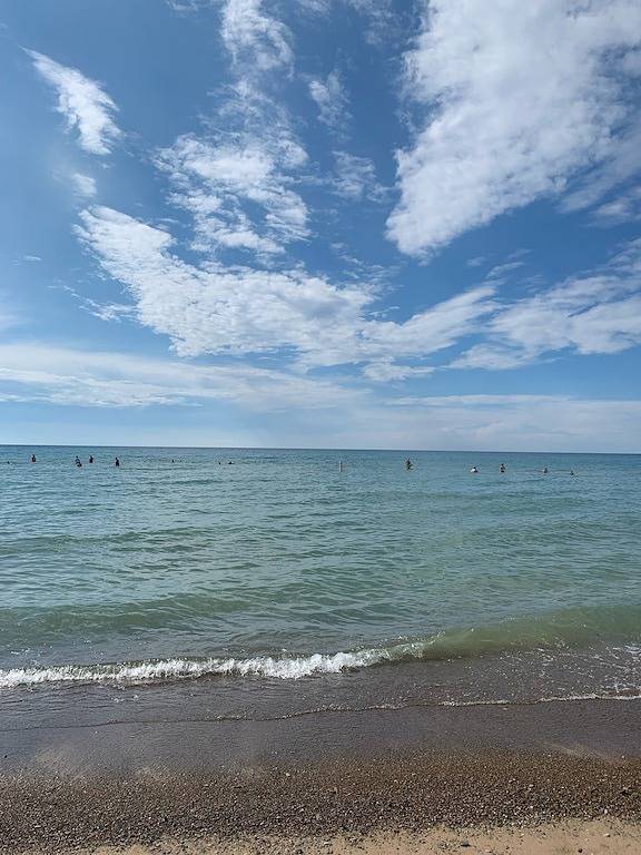 Vacation rental for 8 people, with terrace and yard as well as hot tub in Union Pier