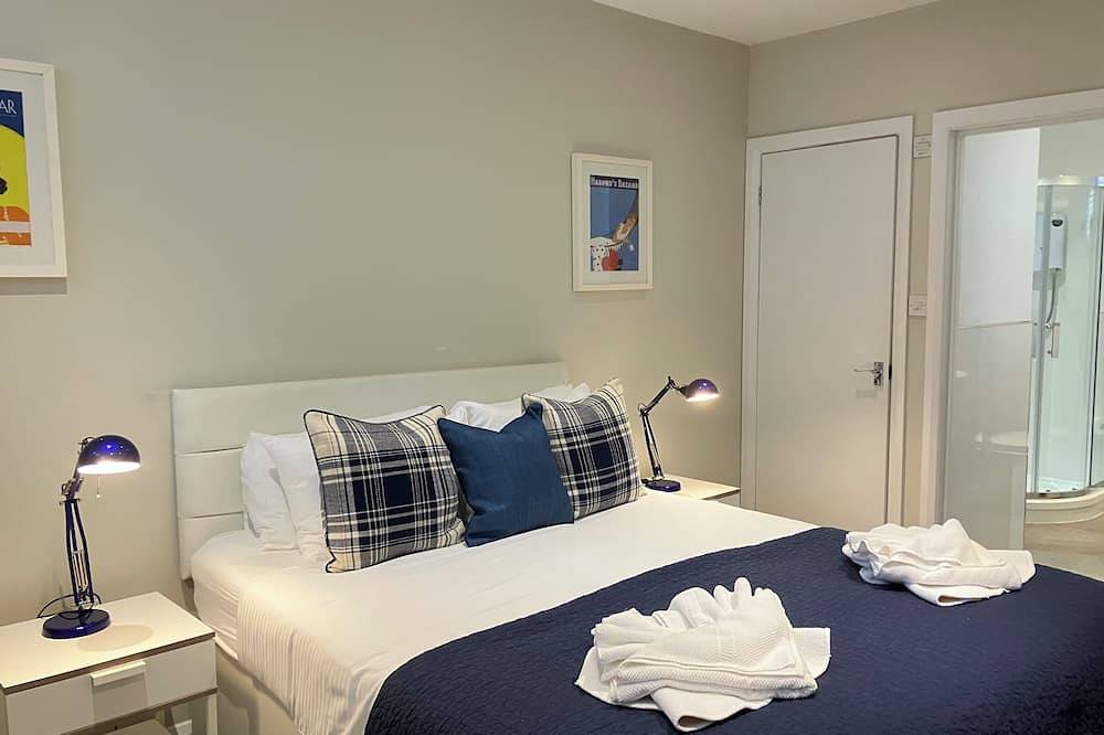 Lovely spacious 2 bedroom, 2 bathroom Mews Cottage, Glasgow in Glasgow, Greater Glasgow and Clyde Valley
